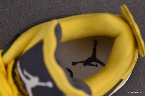 Lightning Jordan Air CT8527-700 (2021) Retro 4 CT8527-700 0805